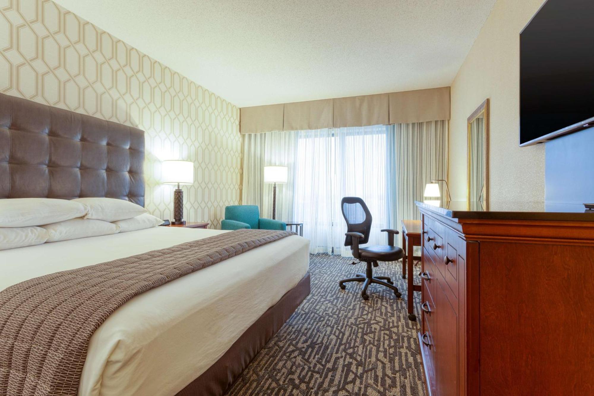 Drury Plaza Hotel St. Louis Chesterfield Exterior foto